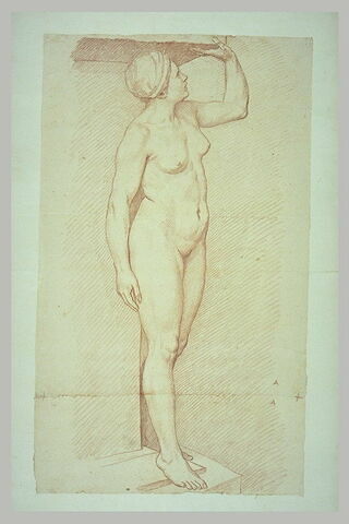 Femme nue, debout, vue de profil, tournée à droite, image 2/2