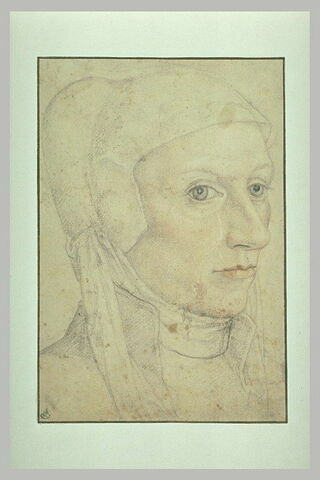 Portrait d'une femme, de trois quarts, à droite
