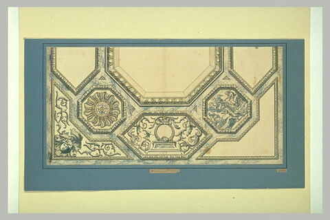 Ornements d'un plafond, dont une scéne mythologique dans un octogone, image 2/2