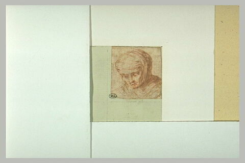 Tête de vieille femme, image 1/1