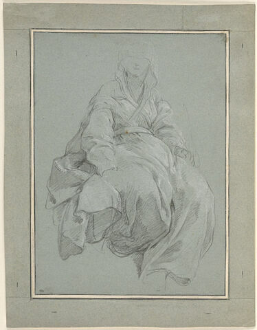 Femme drapée et voilée, assise, vue de face