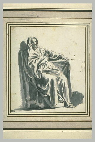 Femme assise, tournée vers la droite, couverte d'un vaste manteau drapé,..., image 1/1