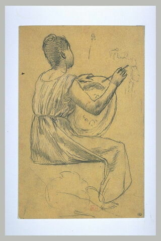 Femme assise tenant un plat et un pinceau