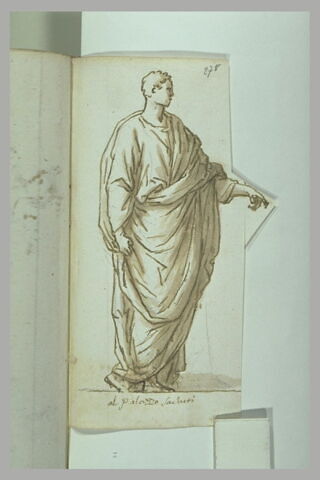 Homme en toge, debout, le visage vu de profil à droite, le bras gauche tendu, image 2/2