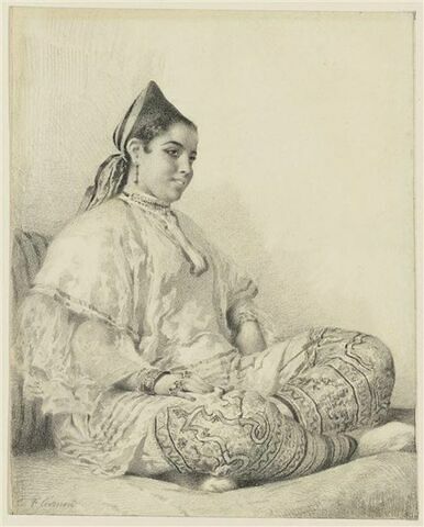 Femme algérienne, assise de trois quarts, les jambes croisées