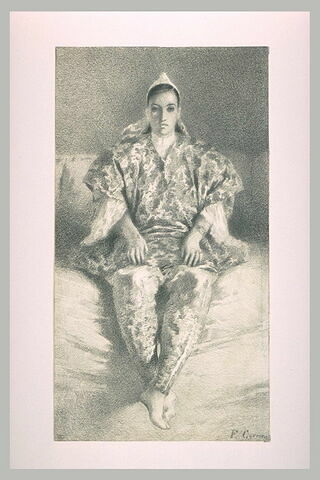 Femme algérienne, de face, assise sur un divan, image 2/2