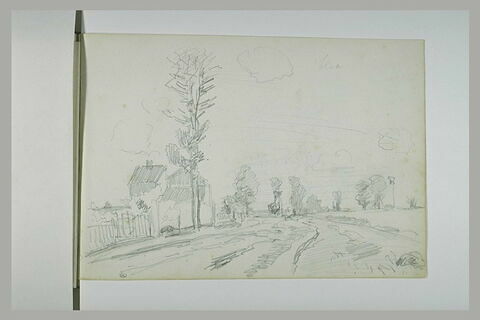 Maison avec un enclos dans une plaine parsemée d'arbres, image 1/1