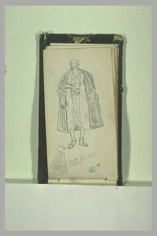 Homme vêtu d'un ample manteau grec  ; détail, image 1/1