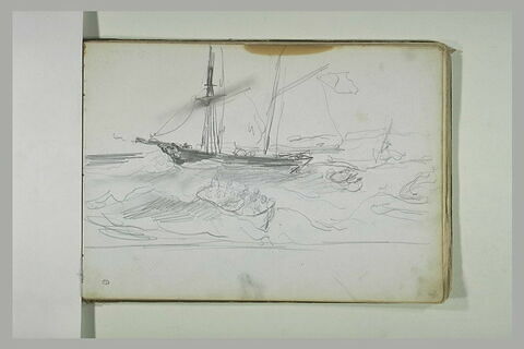 Bateaux et figure dans un canot en mer, image 1/2