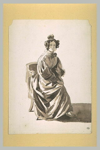 Jeune femme assise, image 1/1