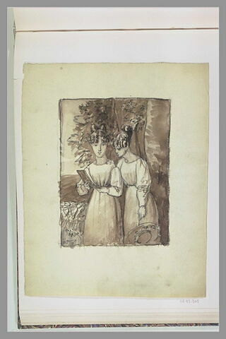 Deux jeune filles debout sous un arbre, image 1/1