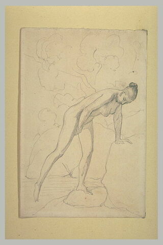 Femme debout, nue, le corps penché en avant, sortant de l'eau