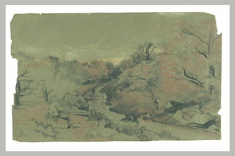 Cavalier au galop sur un chemin passant entre des collines boisées, le soir, image 2/2