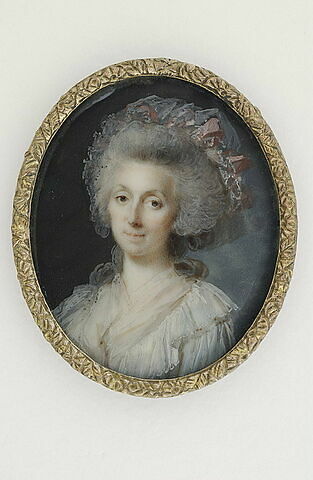 Portrait de femme âgée, une coiffe de dentelle et le fichu Marie-Antoinette