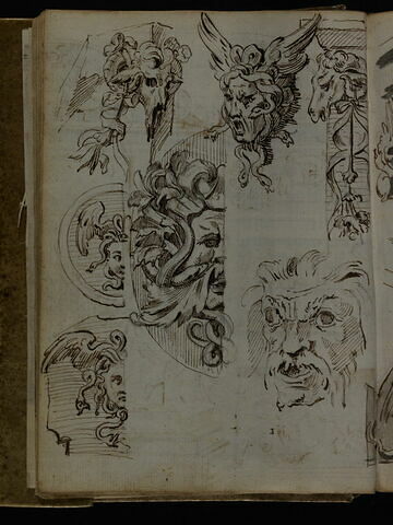 Sept motifs de mascarons sculptés : guirlandes, bucranes, têtes de Méduse et mascarons, image 2/2