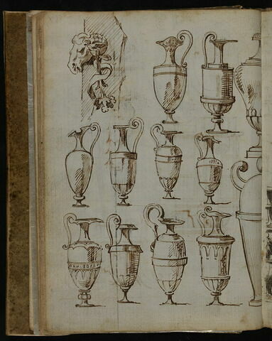 Douze vases ou aiguières ; détail de motif décoratif à tête de bélier en haut à gauche, image 2/2