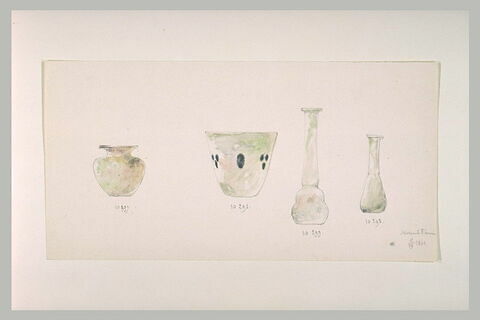Quatre vases de formes différentes, image 2/2