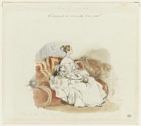 Jeune femme en robe de bal, tenant un bouquet, assise sur un divan