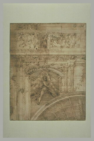 Segment d'arc avec, au-dessus, un décor antique : figure ailée ; frise