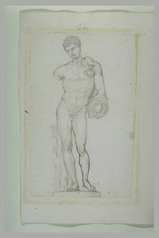 Statue antique d'un jeune homme nu, debout, le bras droit manquant, image 1/1
