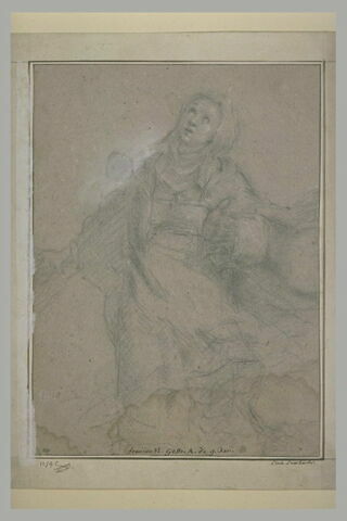 Une femme à genoux, en prières, vue de face, image 2/2