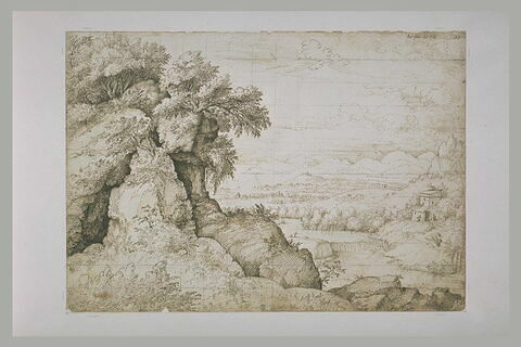 Paysage avec des rochers élevés et garnis d'arbustes, image 1/1