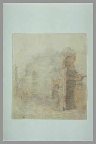 Ruines envahies de végétation, image 1/1