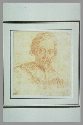 Portrait d'un homme portant bouc et moustache, image 2/2