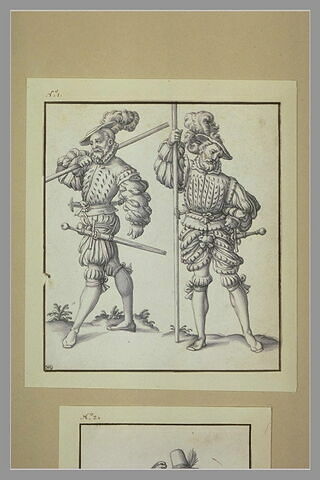 Deux soldats en costumes de 1575 environ, armés, image 1/1