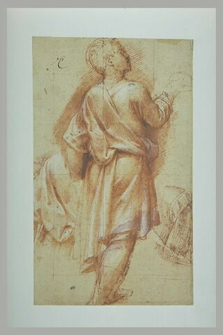 Jeune homme drapé, vu de dos, tourné vers la droite ; études de drapé de part et d'autre de la figure, image 2/2