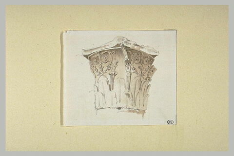 Fragment de chapiteau antique, image 1/1