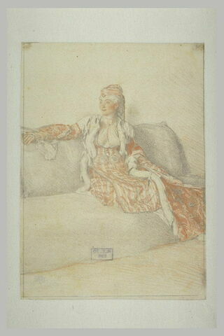 Dame de Constantinople assise sur un divan, image 2/2