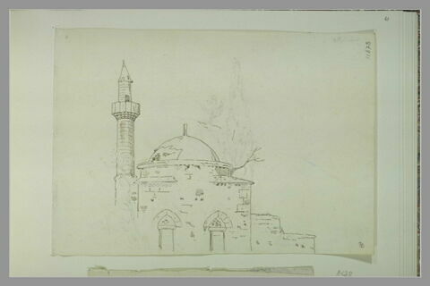 Petite mosquée à coupole avec son minaret à gauche, image 1/1