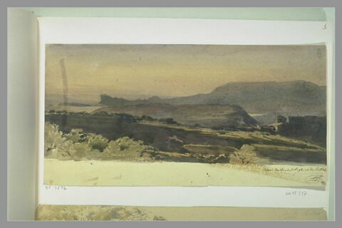 Vue panoramique du bec de l'Aigle et du Castelet, image 1/1