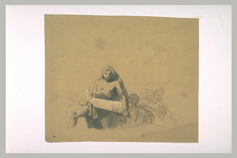 Homme nu, une étoffe sur la tête, portant un sarcophage, aidé de deux hommes, image 1/1