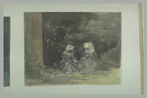 Deux bretonnes cousant assises sur le sol, image 1/1