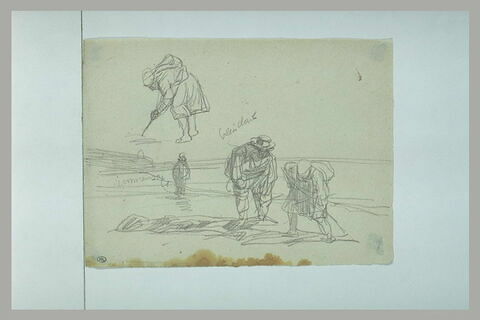 Pêcheuse fouillant le sable, et pêcheurs sur la grève, image 1/1