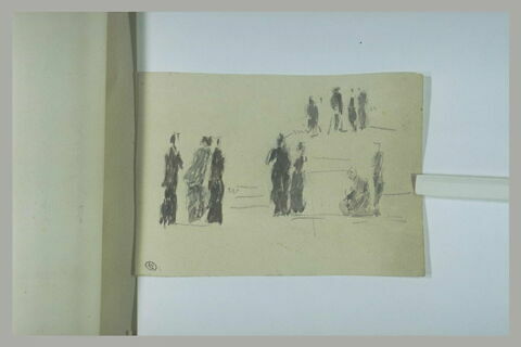 Figures de femmes par groupes