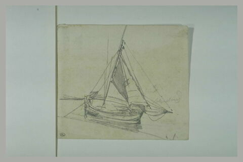 Barque échouée, image 1/1