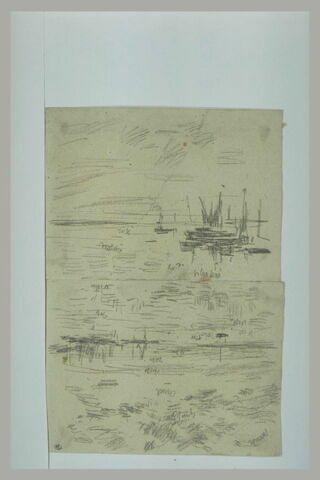 Barques alignées, à droite ; mer sous un ciel nuageux, image 1/1