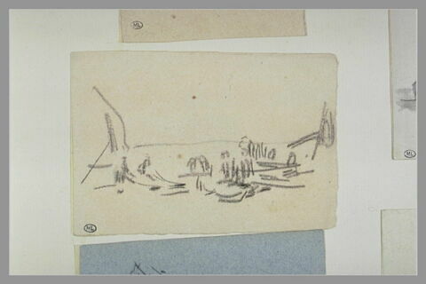Différents hommes sur une plage, image 1/1