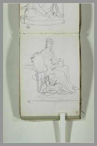 Statue d'une femme assise, image 2/2