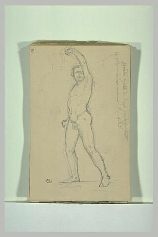 Homme nu, debout, levant le bras gauche, image 1/1