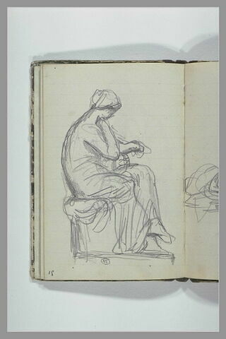 Une femme drapée, assise sur un socle, vue de profil, image 1/1