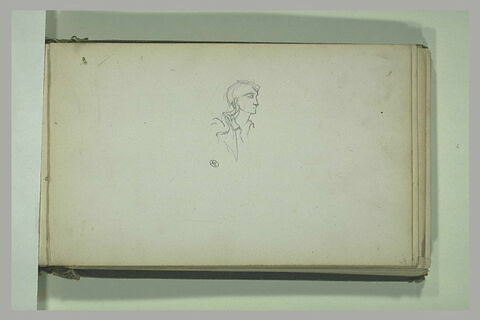 Buste de jeune homme, de profil à droite, image 1/1