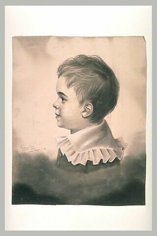 Portrait de jeune garçon, en buste, de profil vers la gauche