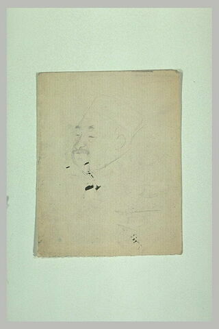 Léger croquis d'une tête d'homme coiffée d'un fez, de trois quarts à gauche, image 1/1