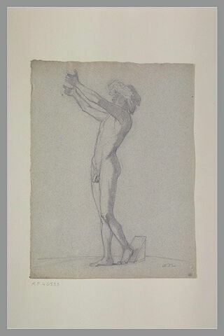 Adolescent nu, debout, tendant les bras vers la gauche, image 1/1
