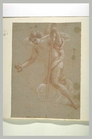 Ange sur des nuages, tenant un long bâton, image 1/1