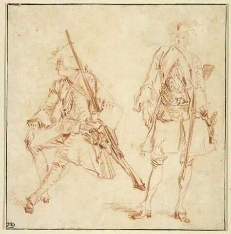 Deux soldats en costume de la garde française, l'un assis, l'autre debout